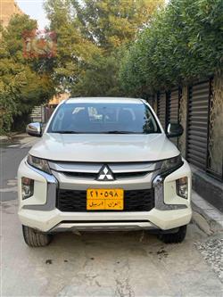 میتسوبیشی L200